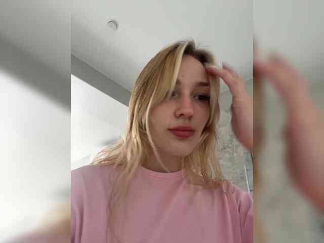 AlinnaAnnila webcam