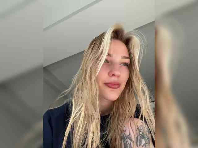 AlinnaAnnila webcam