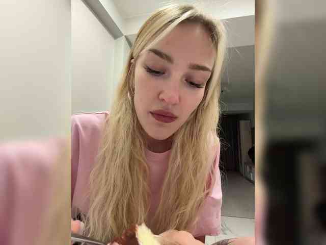 AlinnaAnnila webcam