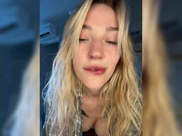 AlinnaAnnila webcam
