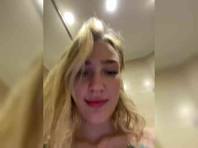 AlinnaAnnila webcam