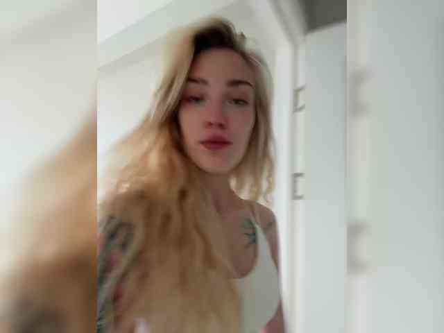 AlinnaAnnila webcam
