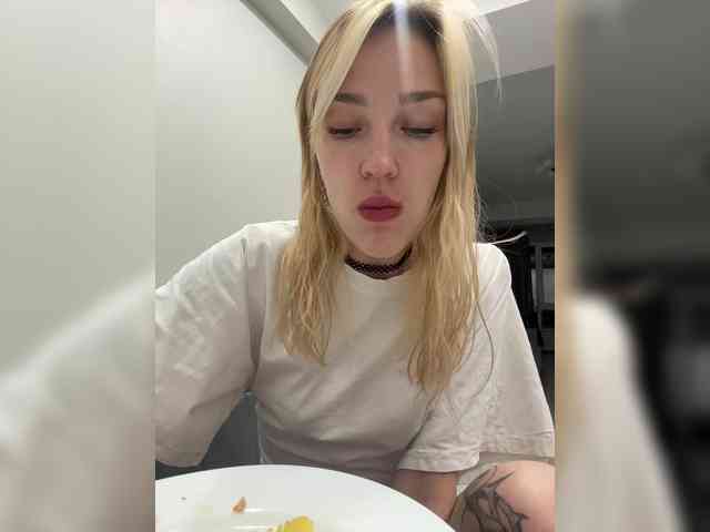 AlinnaAnnila webcam