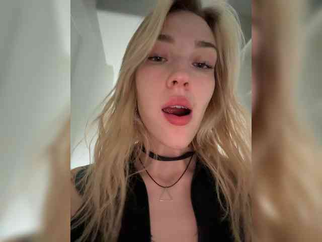 AlinnaAnnila webcam