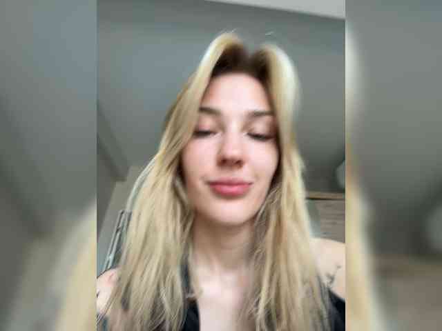 AlinnaAnnila webcam