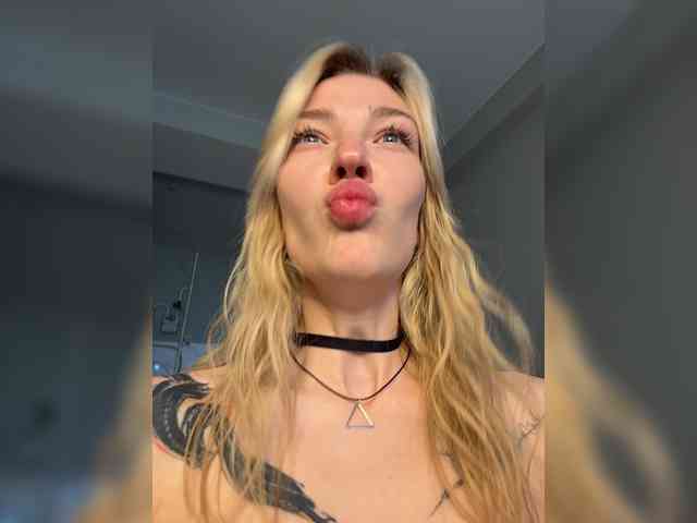 AlinnaAnnila webcam
