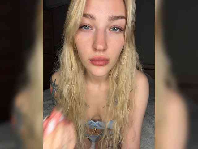 AlinnaAnnila webcam