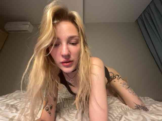AlinnaAnnila webcam