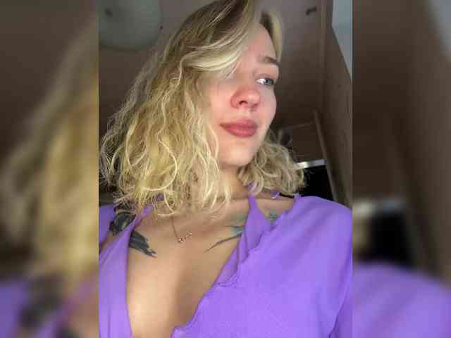 AlinnaAnnila webcam