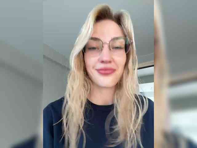 AlinnaAnnila webcam