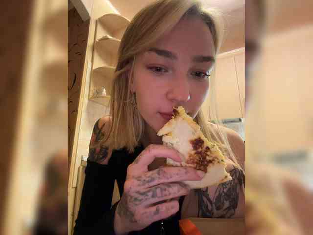 AlinnaAnnila webcam
