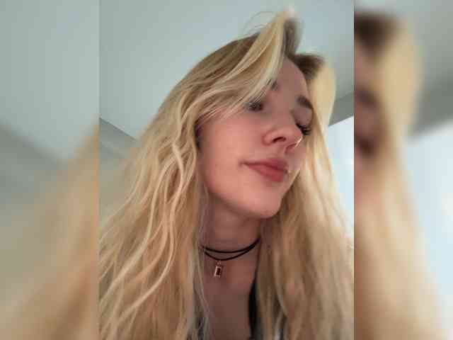 AlinnaAnnila webcam
