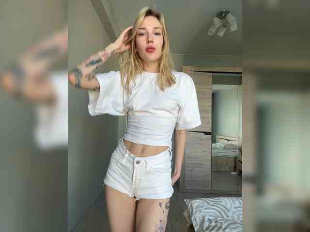 AlinnaAnnila webcam