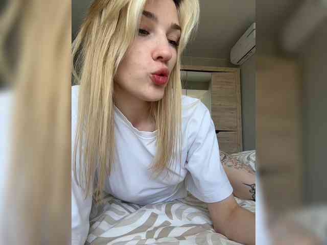 AlinnaAnnila webcam