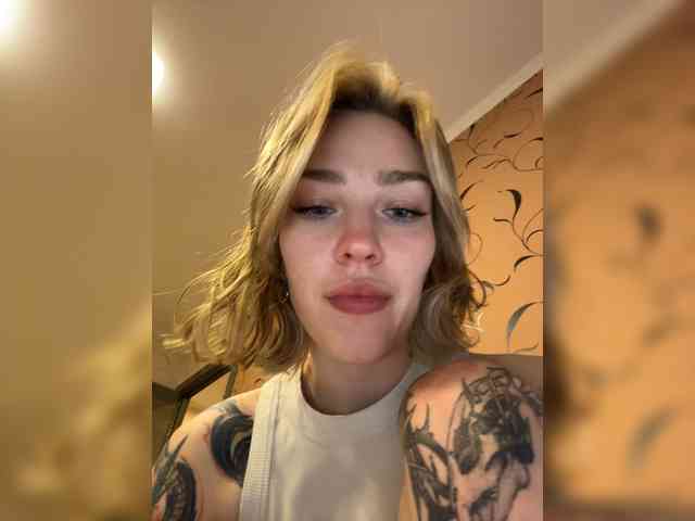AlinnaAnnila webcam