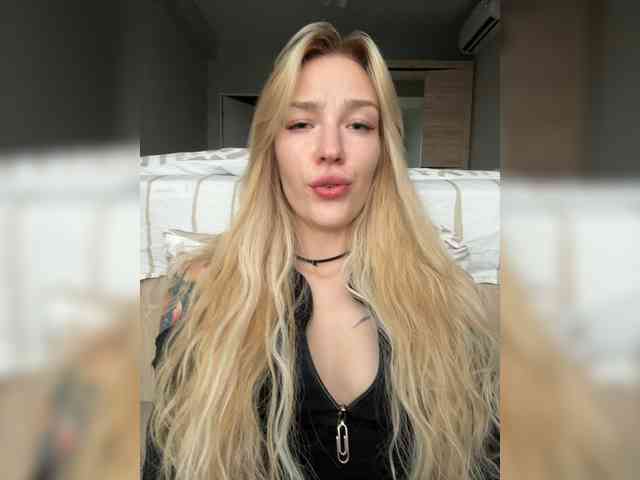 AlinnaAnnila webcam