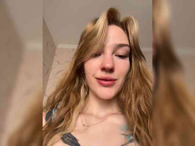 AlinnaAnnila webcam