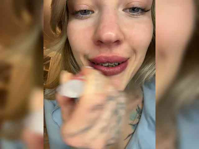 AlinnaAnnila webcam