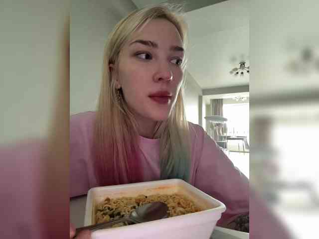 AlinnaAnnila webcam