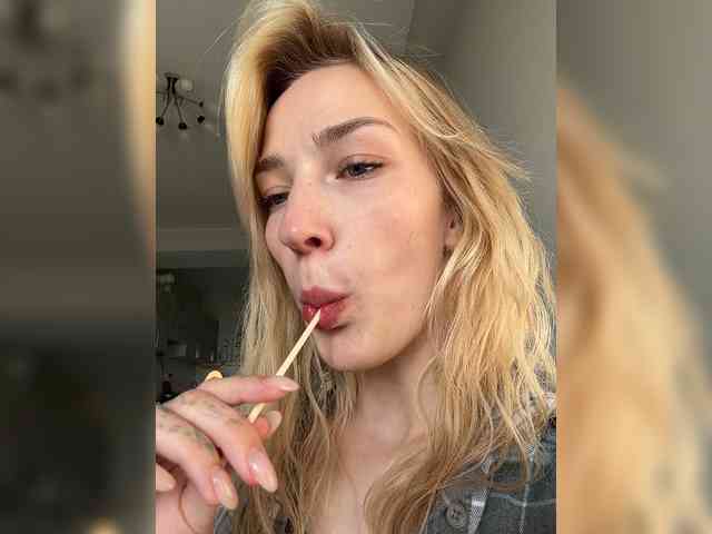 AlinnaAnnila webcam