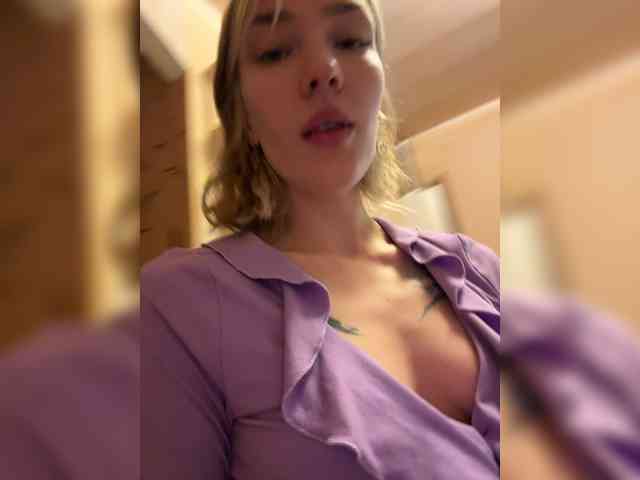 AlinnaAnnila webcam