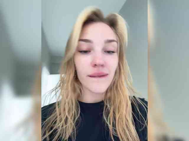 AlinnaAnnila webcam
