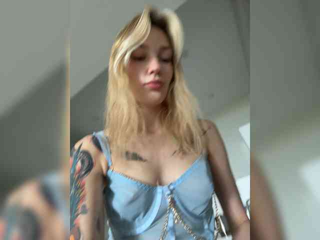 Looonacom Sex Cam Show