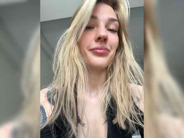 AlinnaAnnila webcam