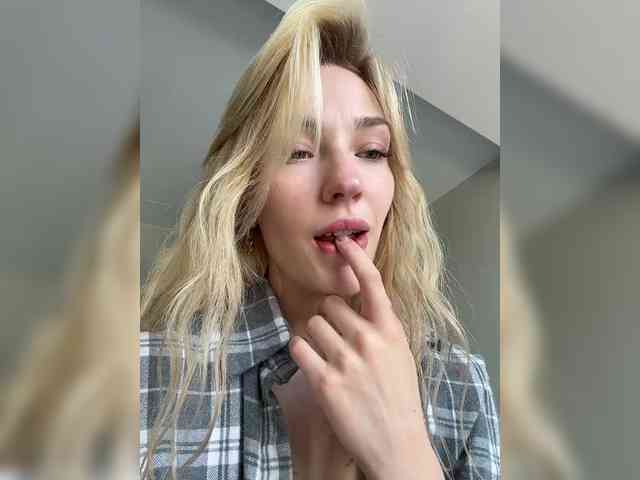 AlinnaAnnila webcam