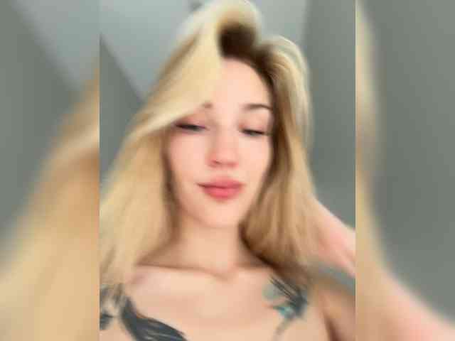 Looonacom Sex Cam Show