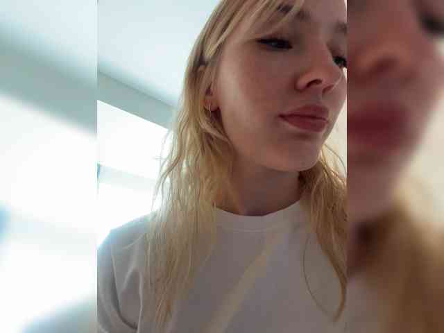 Looonacom Live Webcam on BongaCams