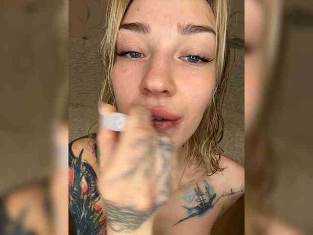 Модель: AlinnaAnnila