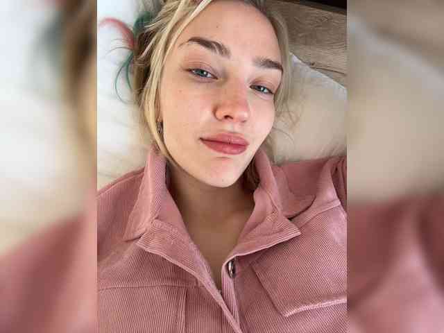AlinnaAnnila webcam