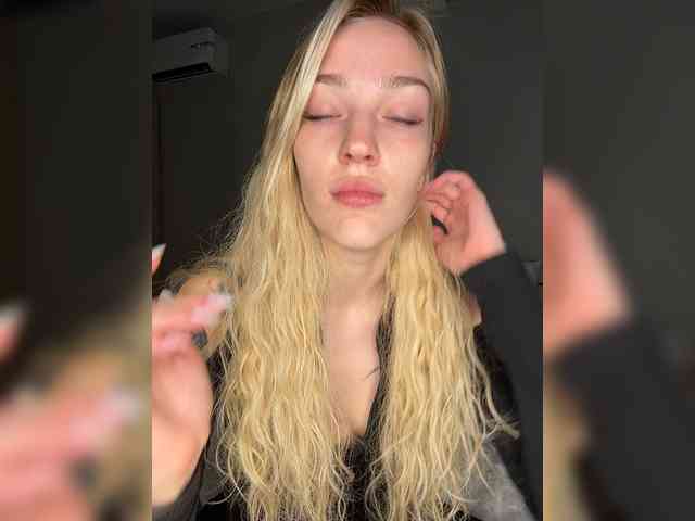AlinnaAnnila webcam