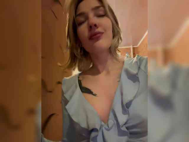 AlinnaAnnila webcam