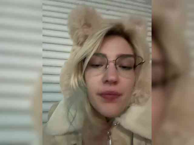 AlinnaAnnila webcam