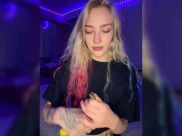 AlinnaAnnila webcam