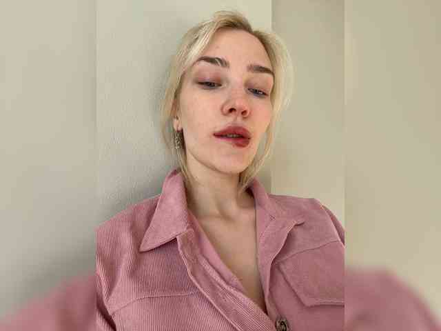 AlinnaAnnila webcam