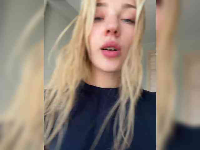 AlinnaAnnila webcam