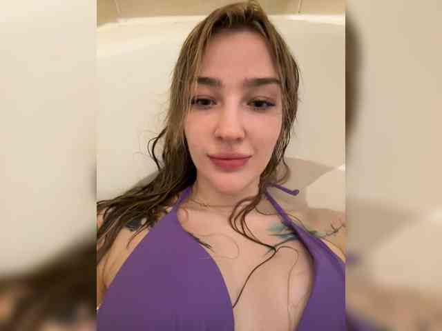 Looonacom webcam