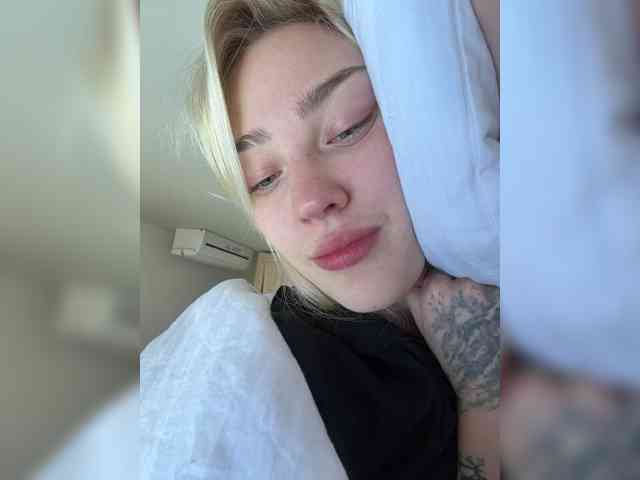 AlinnaAnnila webcam