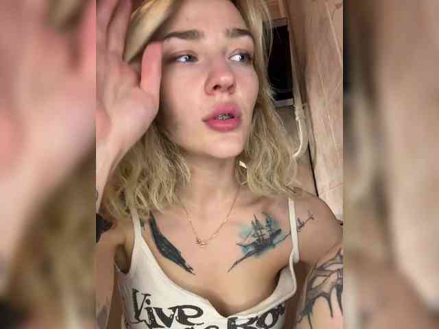 AlinnaAnnila webcam