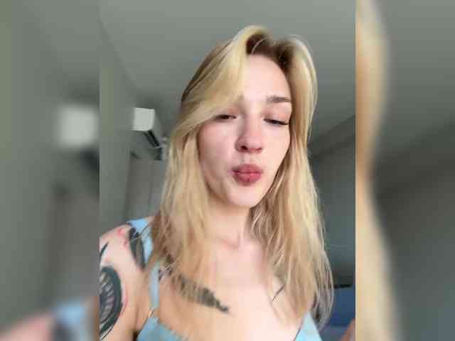 Looonacom Sex Cam Show