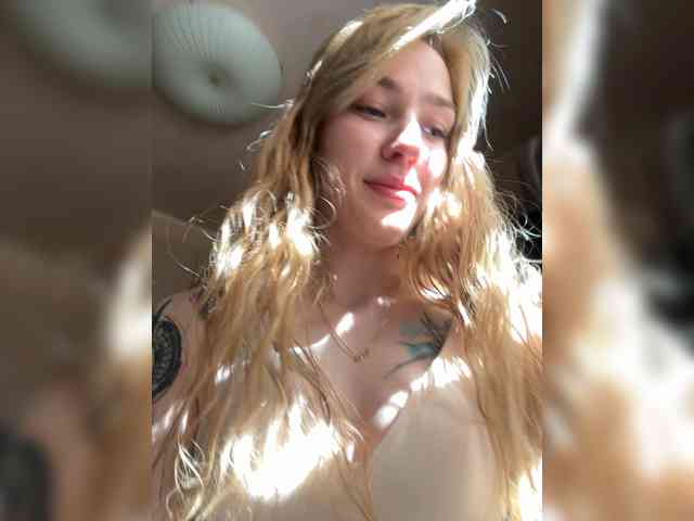 Looonacom Live Webcam on BongaCams