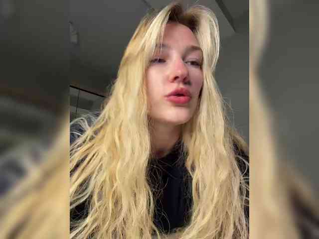 AlinnaAnnila webcam