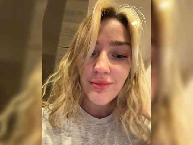 AlinnaAnnila webcam