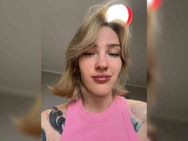 AlinnaAnnila webcam