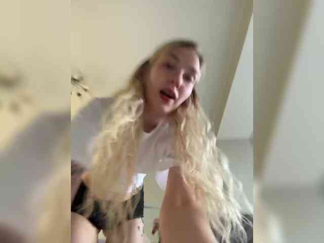 AlinnaAnnila webcam