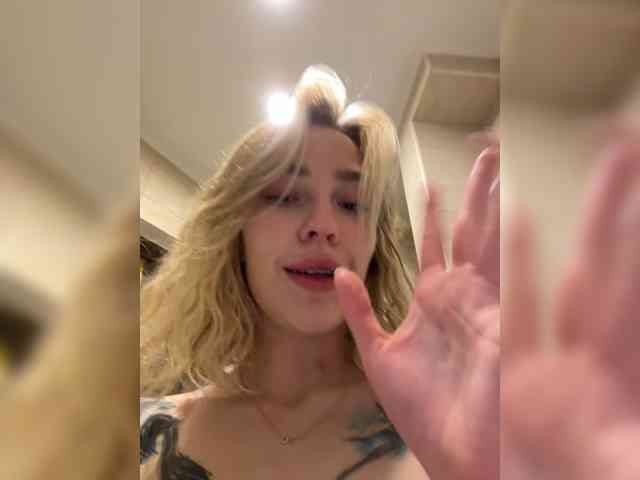 AlinnaAnnila webcam