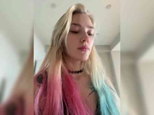 AlinnaAnnila webcam